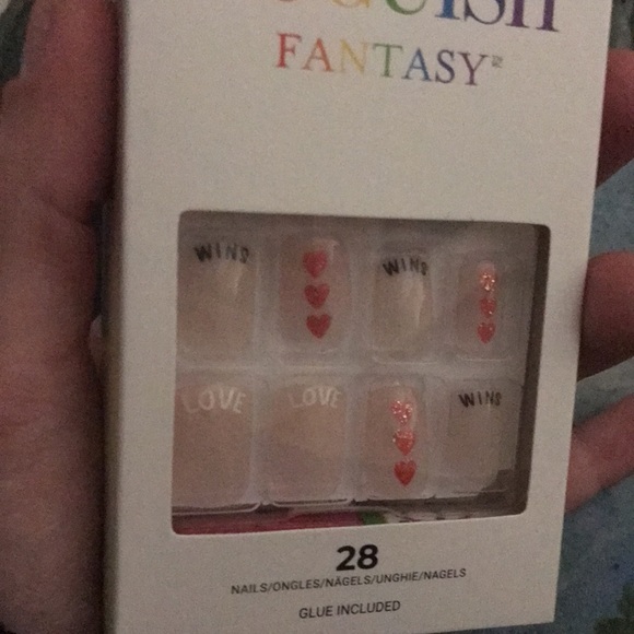 🌈🆕BN!NOT ONLINE!Kiss Nails PRIDE 2023 Collection Love Wins Nails🏳️🌈RARE - Picture 7 of 12